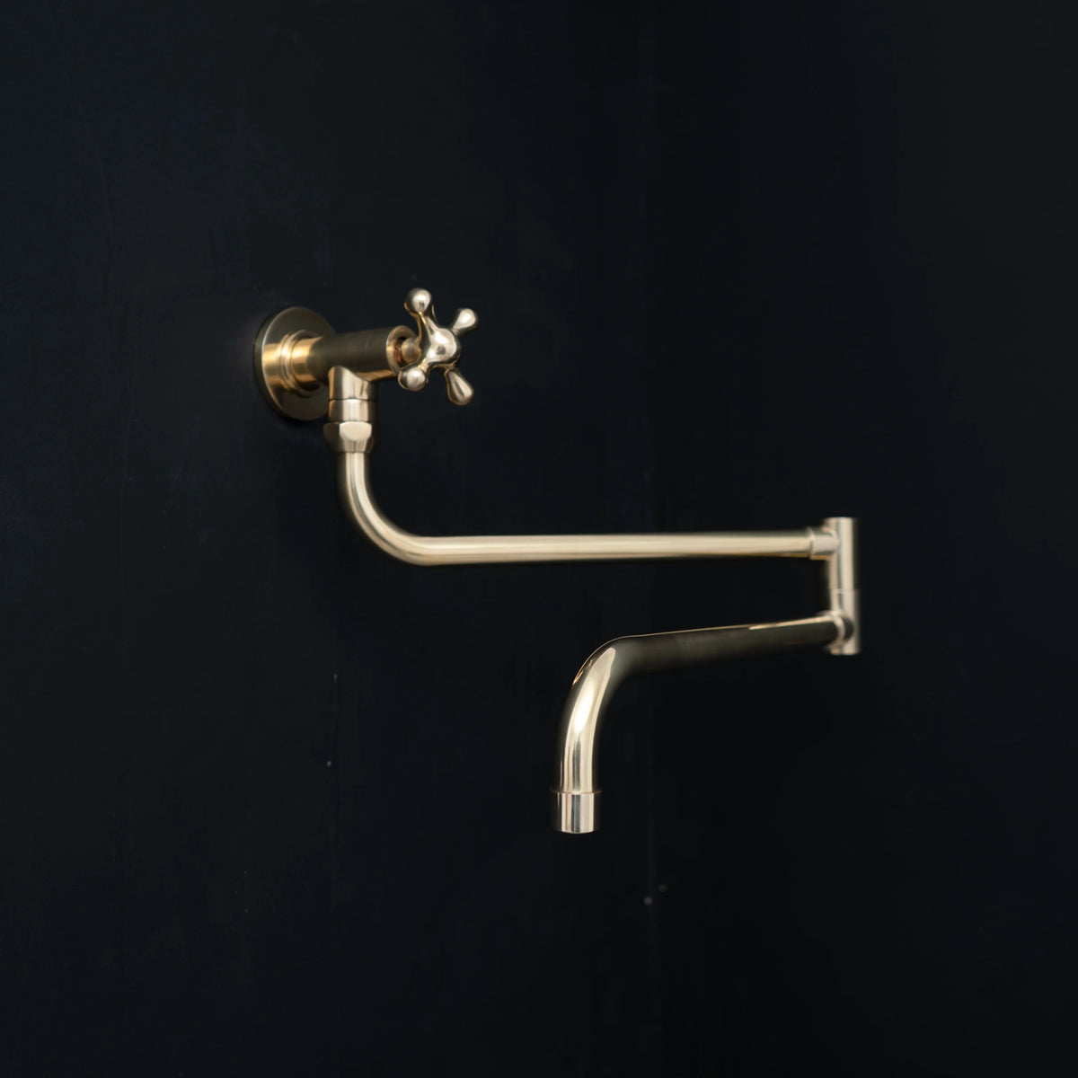 Lombok Pot Filler