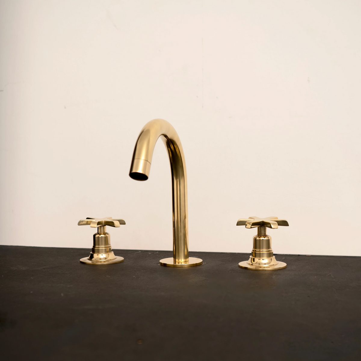 3-Hole Bath Faucet