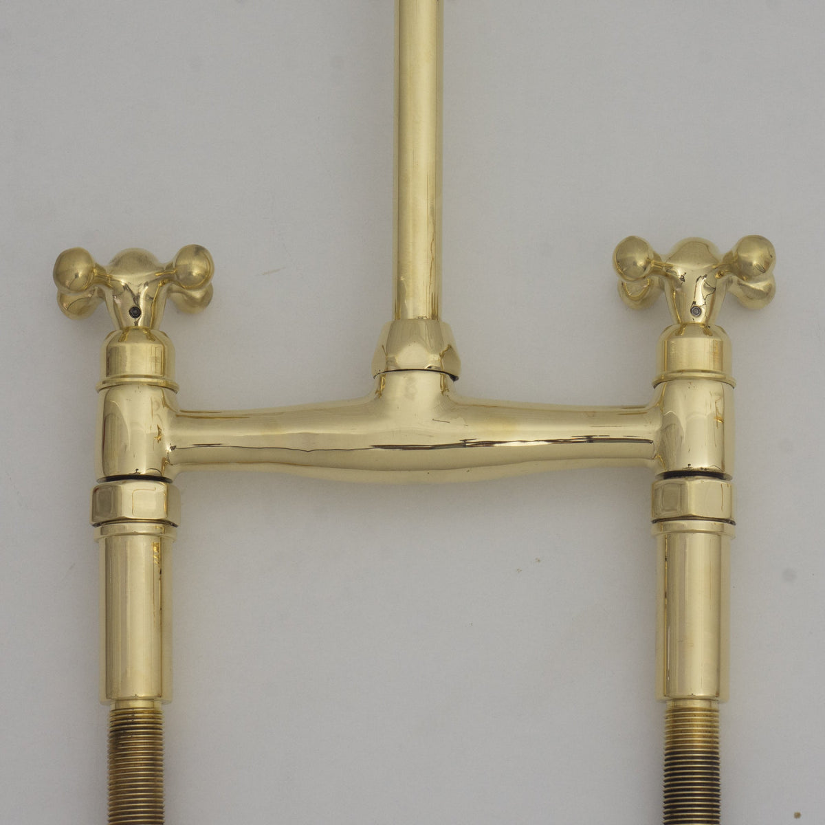 Heritage Living Brass Bridge Faucet | Signature Living Finishes