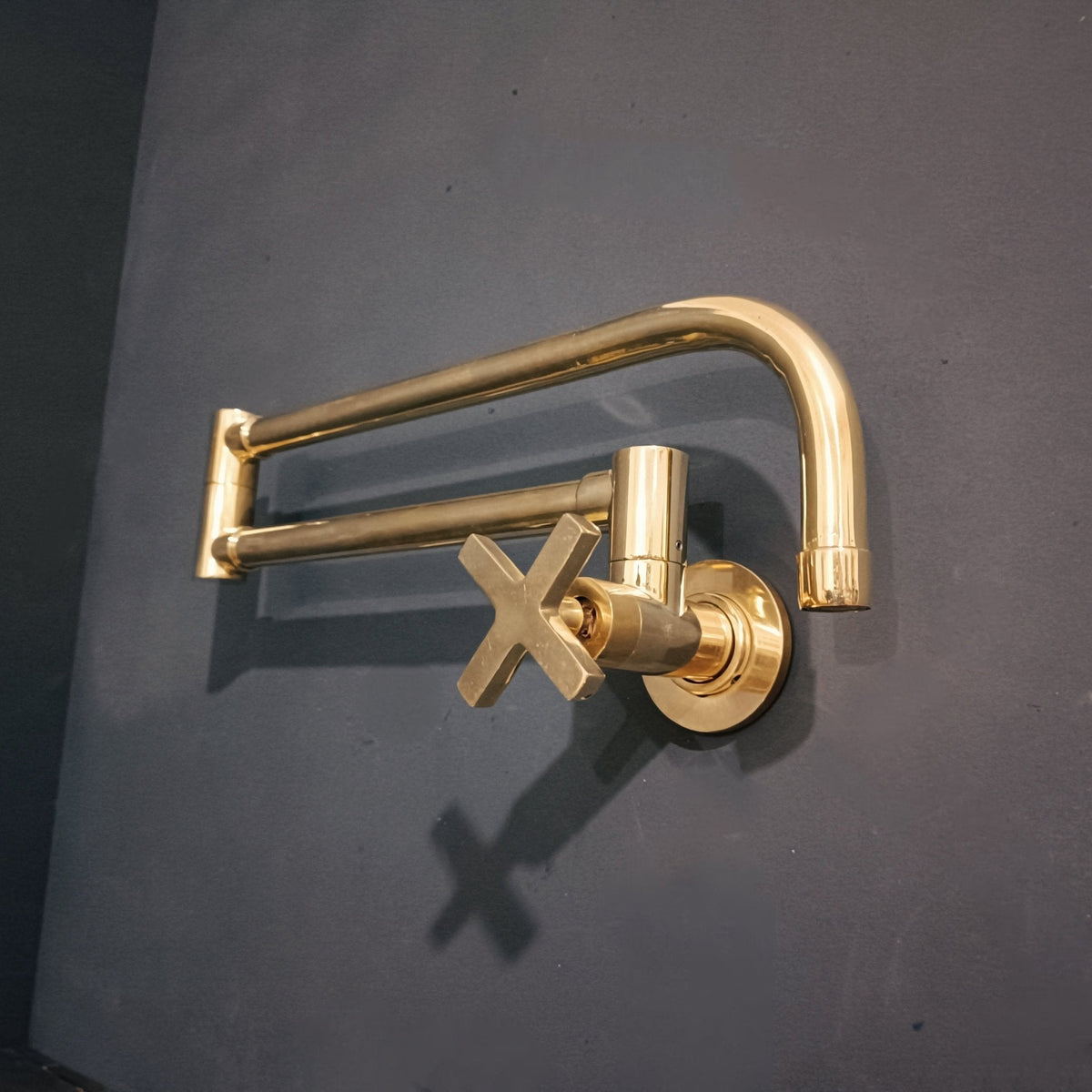 The Bali Pivot