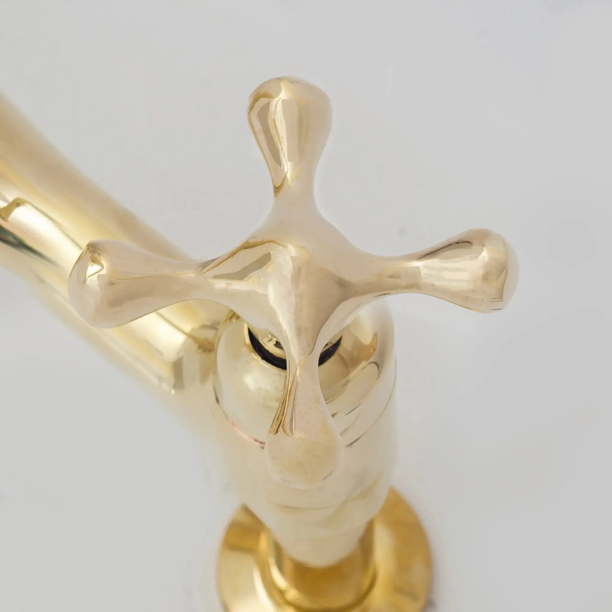 Bridgeford - Unlacquered Brass Kitchen Bridge Faucet