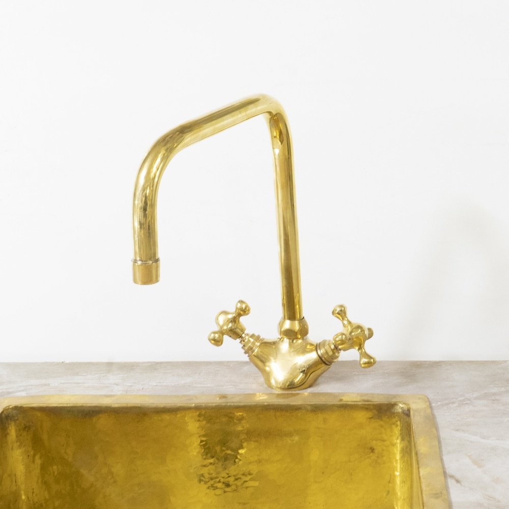 Lustre Bathroom Faucet