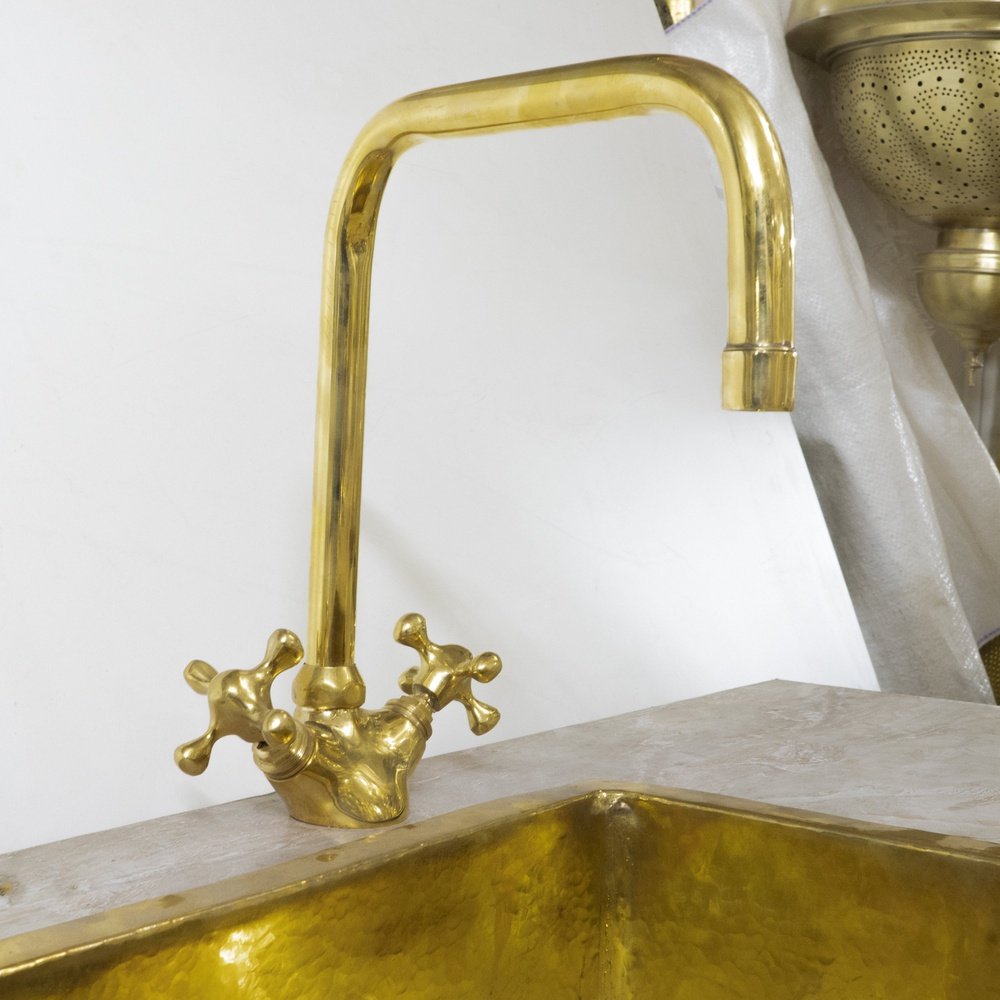 Lustre Bathroom Faucet