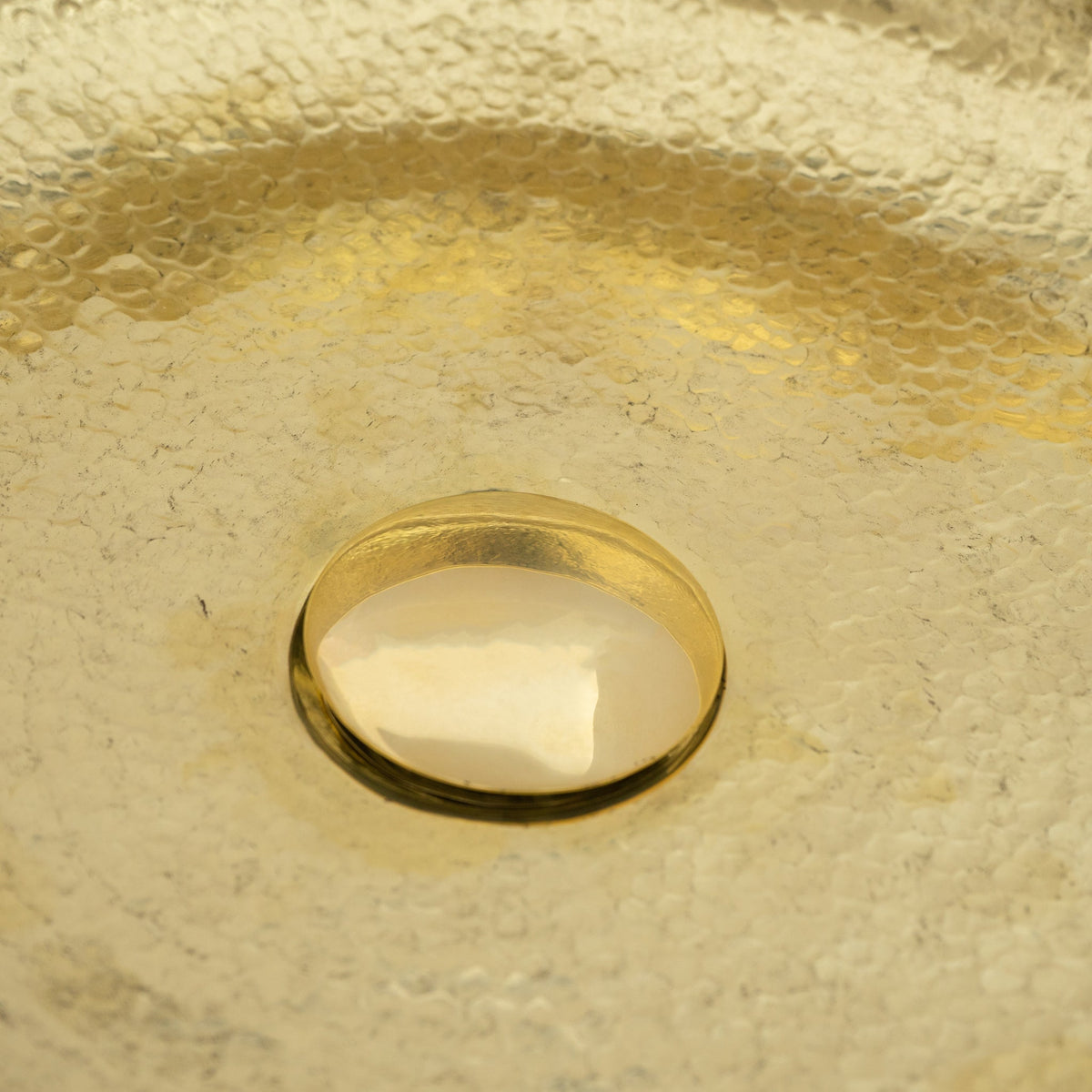 Unlacquered Hammered Brass Countertop Washbasin, Solid Brass Bathroom Vessel Sink
