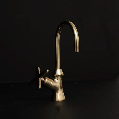 Drinking water tap