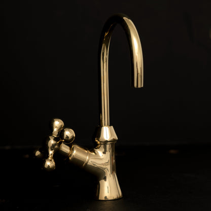 Drinking water tap