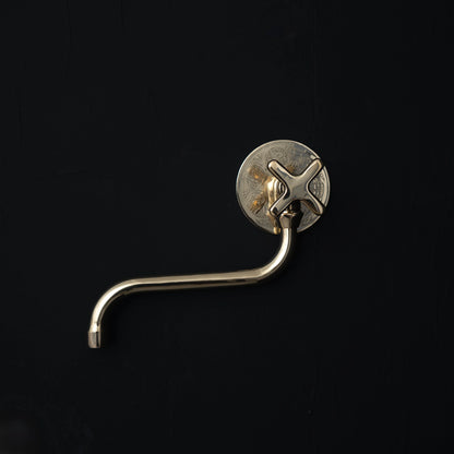 Downward Pot Filler