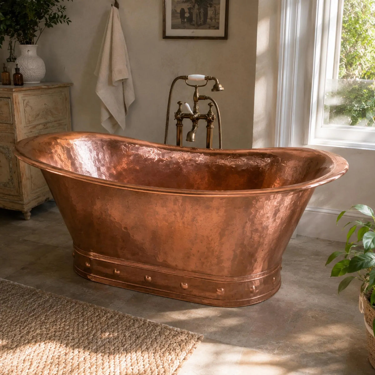 Vintage Handmade Freestanding Solid Copper Bathtub
