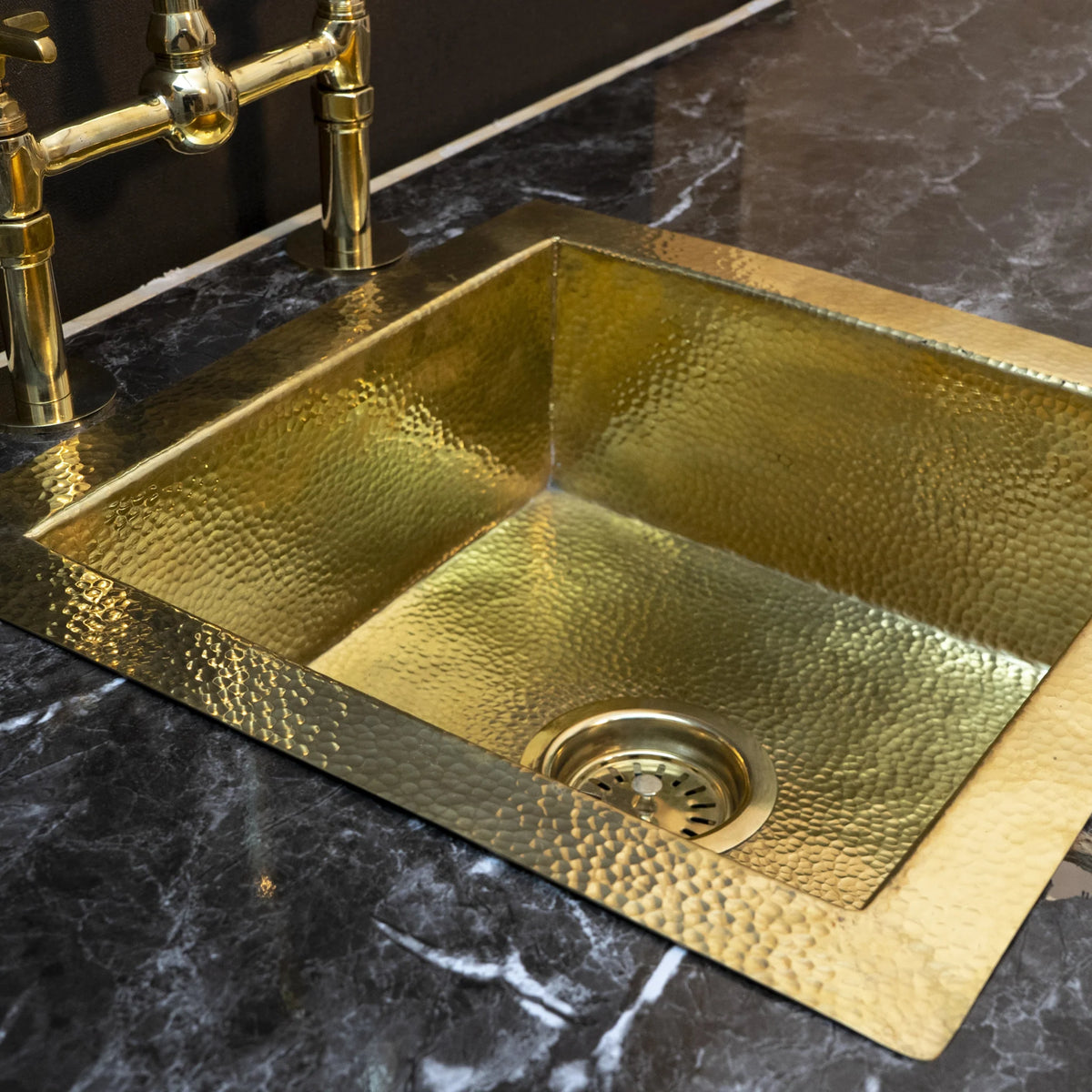 Undermount Brass Sink
